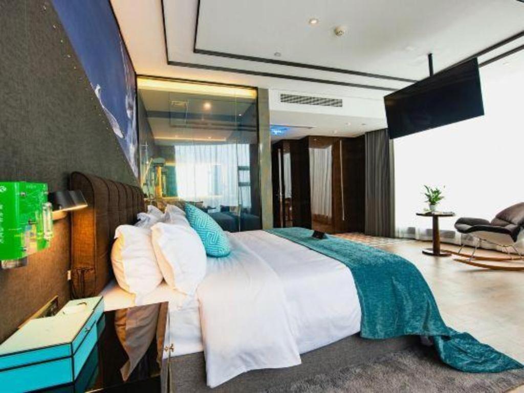 Xana Hotelle-Hotel Luzhou Baizitu Square Dış mekan fotoğraf